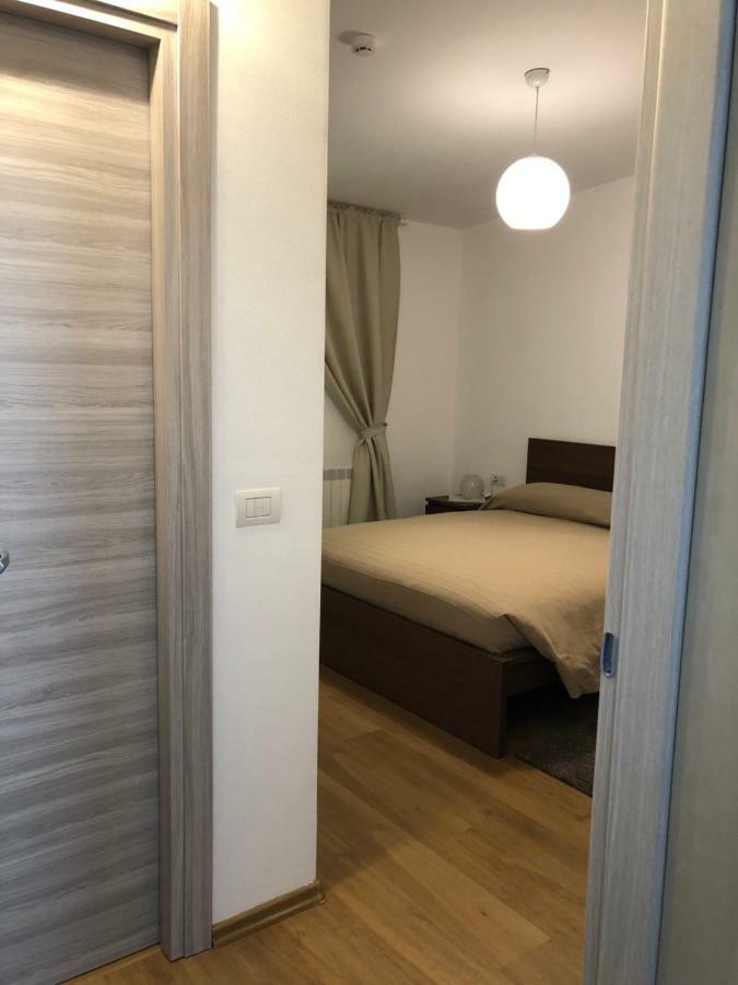 D' Magic Hotel Brosteni Kültér fotó