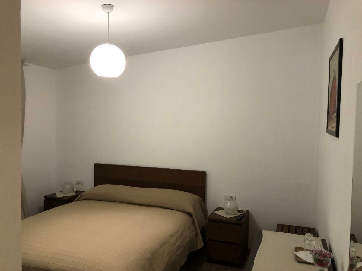 D' Magic Hotel Brosteni Kültér fotó